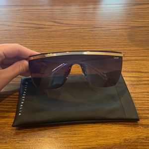 Purple/Gold Quay shield sunglasses